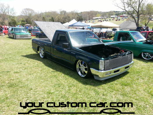 layed out at the park, 2013, yourcustomcar, truck show, car show, custom mighty max on bags